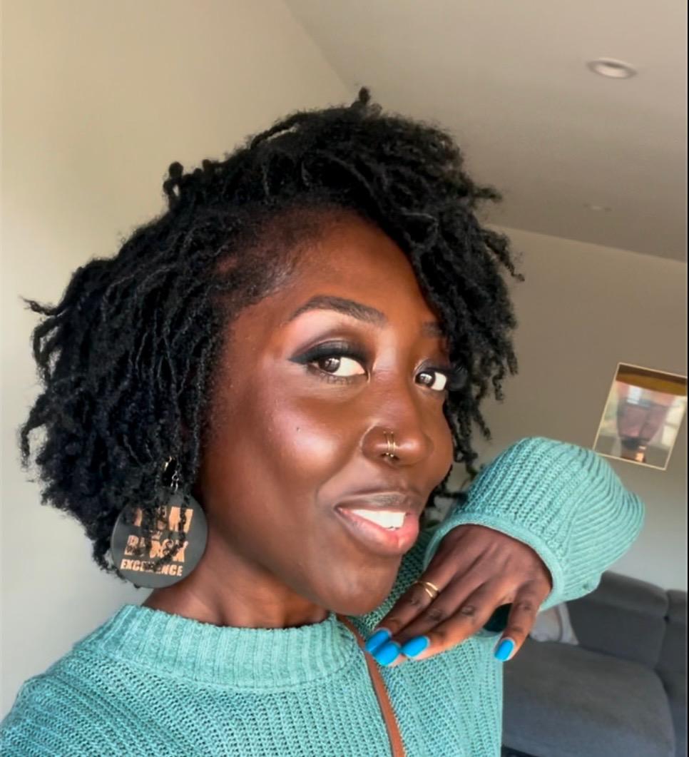 Premier loc stylist showcasing beautiful locs at Locs By Steph B
